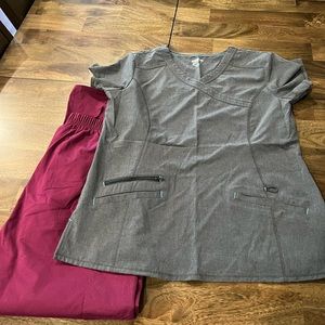 Scrubstar Uniform. Size is M.